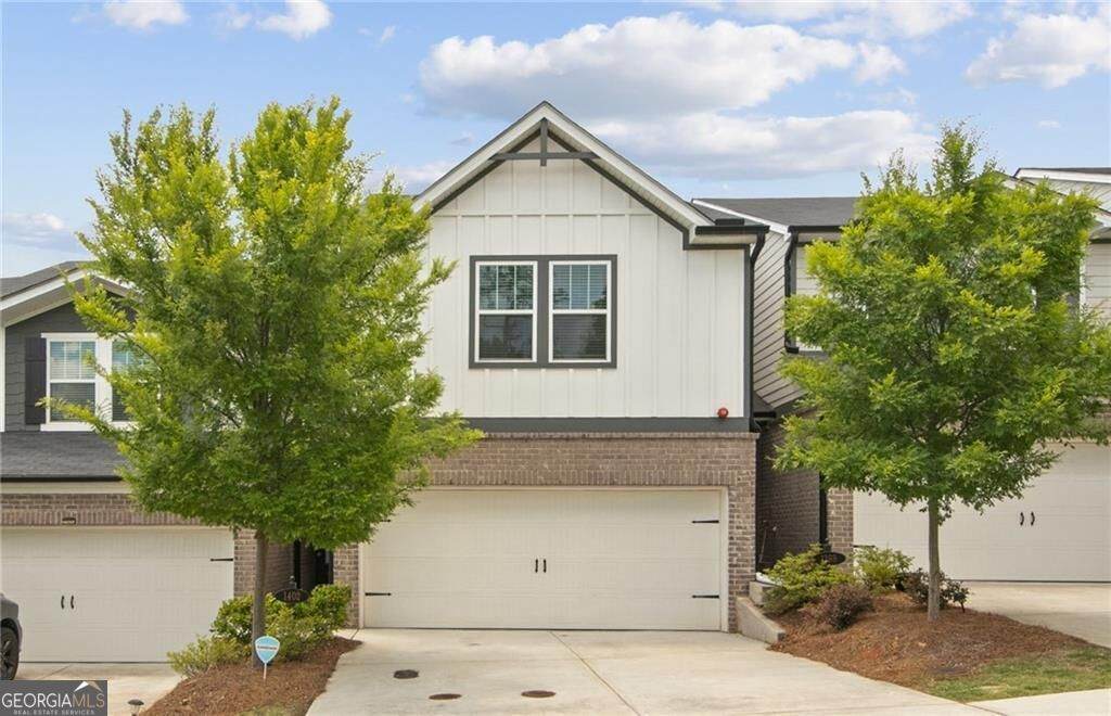 1402 Vayda Court - Photo 1