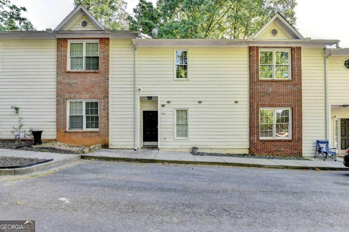 5510 Stonewood Court - Photo 1