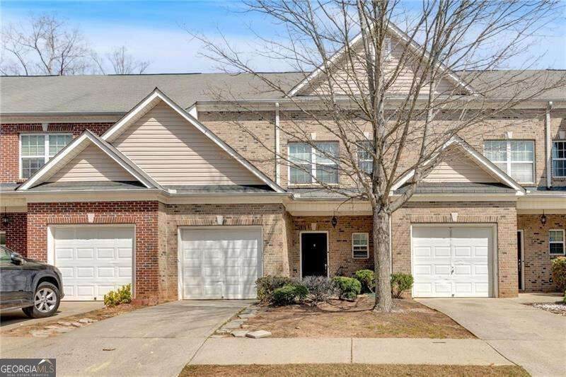 2555 Flat Shoals Road - Photo 1