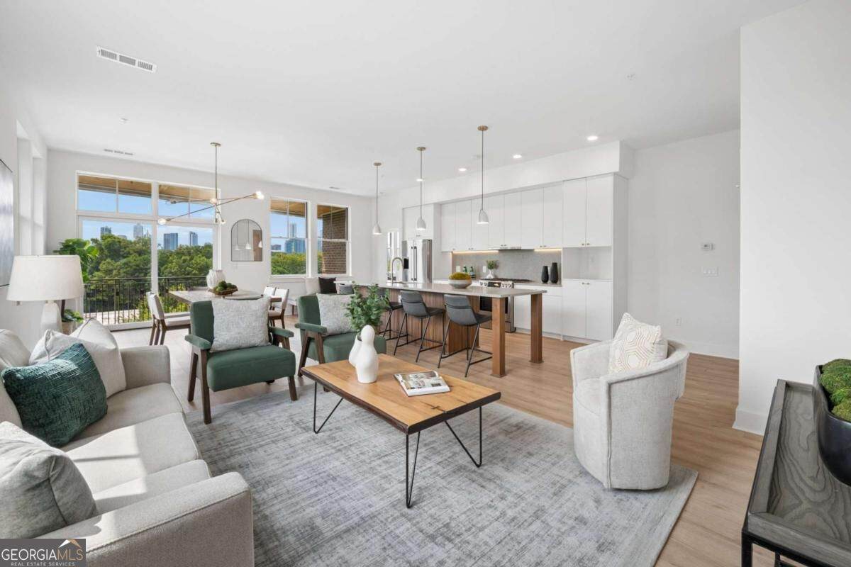 675 Drewry Street - Photo 1