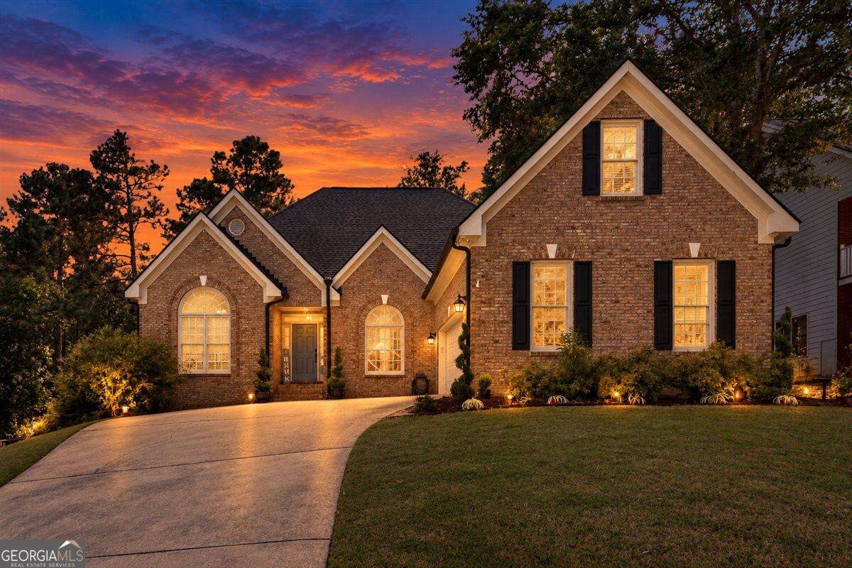 1003 Maple Creek Drive - Photo 1
