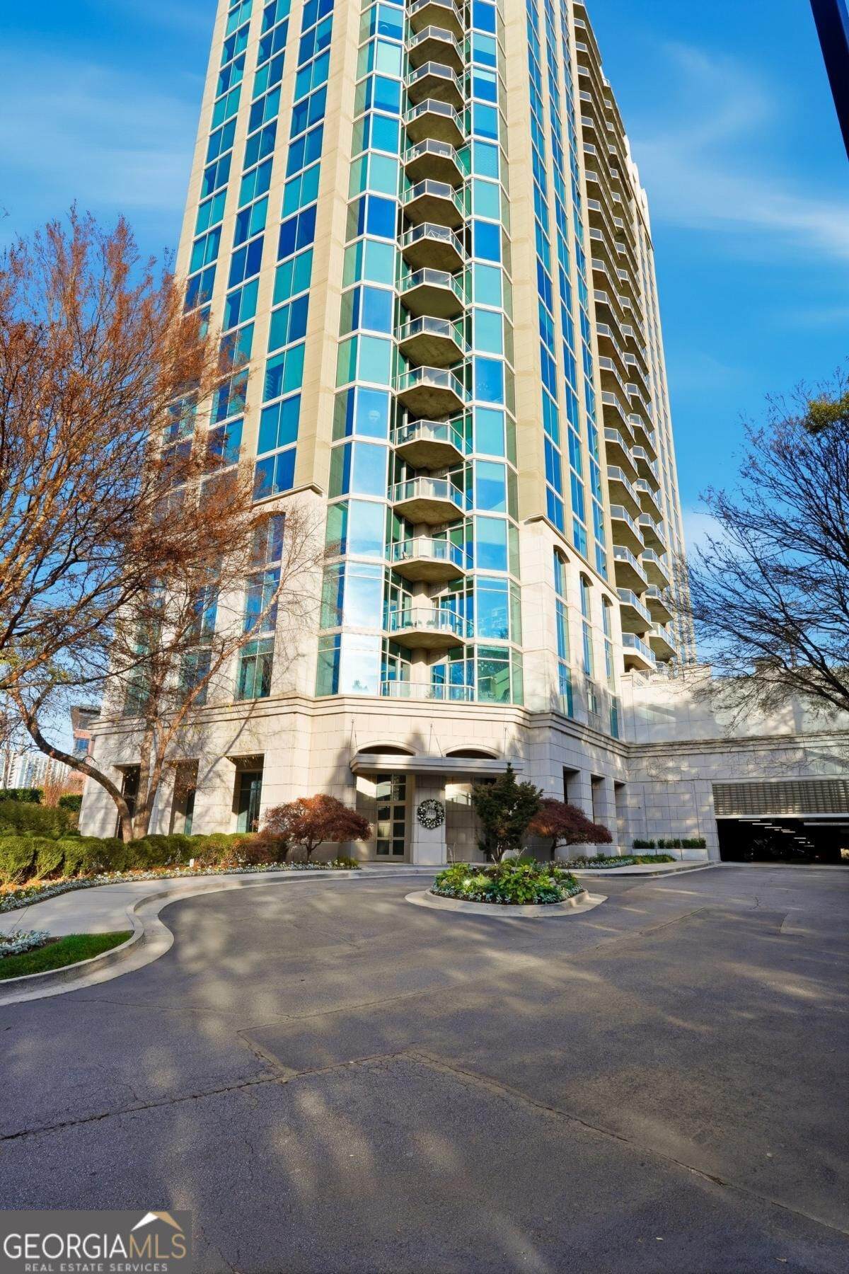 2795 Peachtree Road - Photo 1