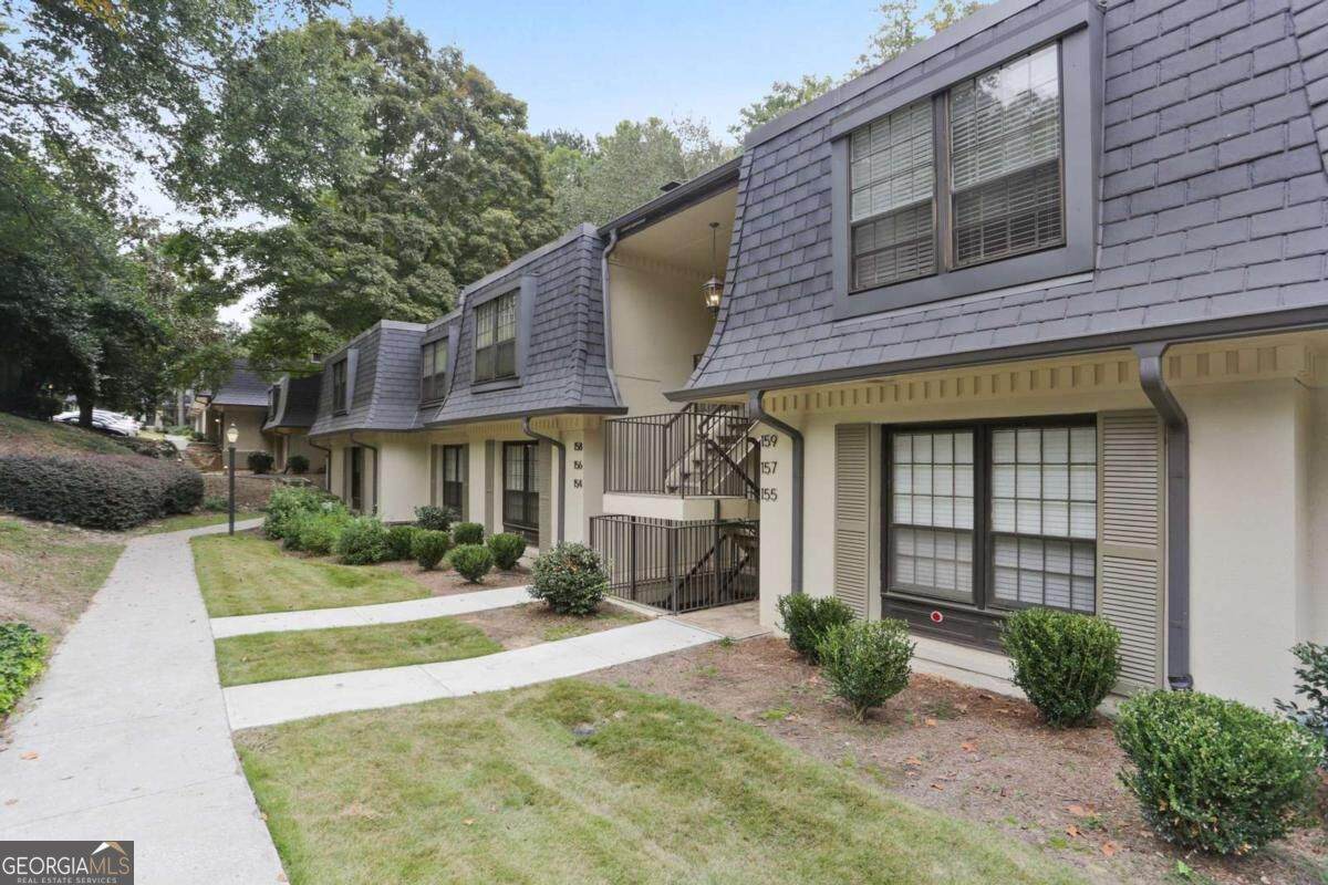 158 Maribeau Square - Photo 1