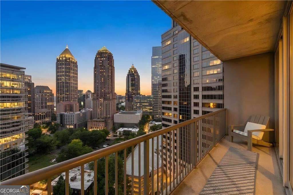 1080 Peachtree Street - Photo 1