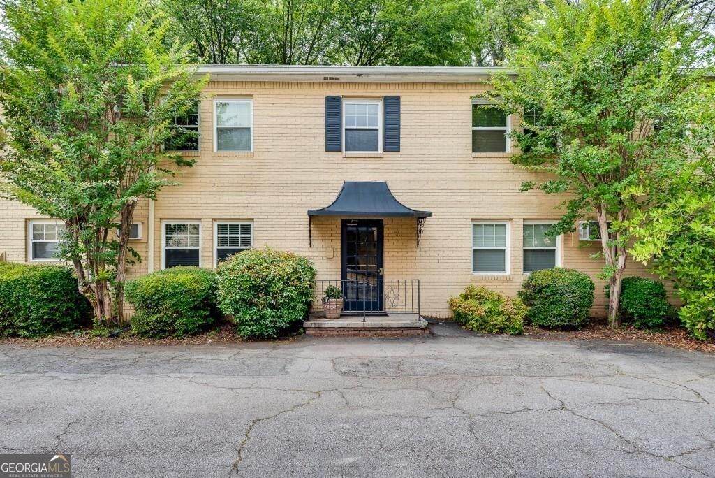 1048 Saint Charles Avenue - Photo 1