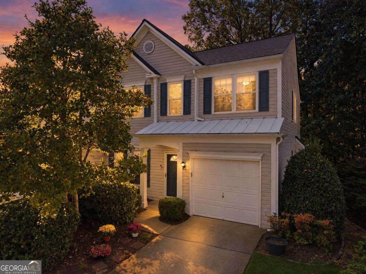 202 Kenninghall Lane - Photo 1