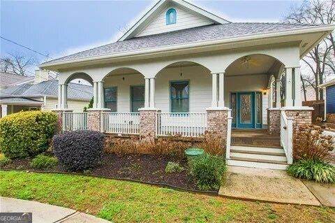 1338 Mercer Avenue - Photo 1
