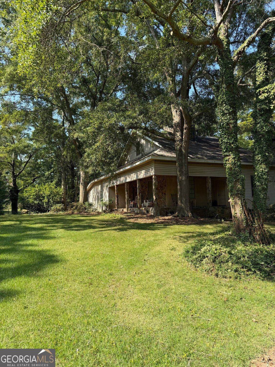 4038 Brownsville Road - Photo 1