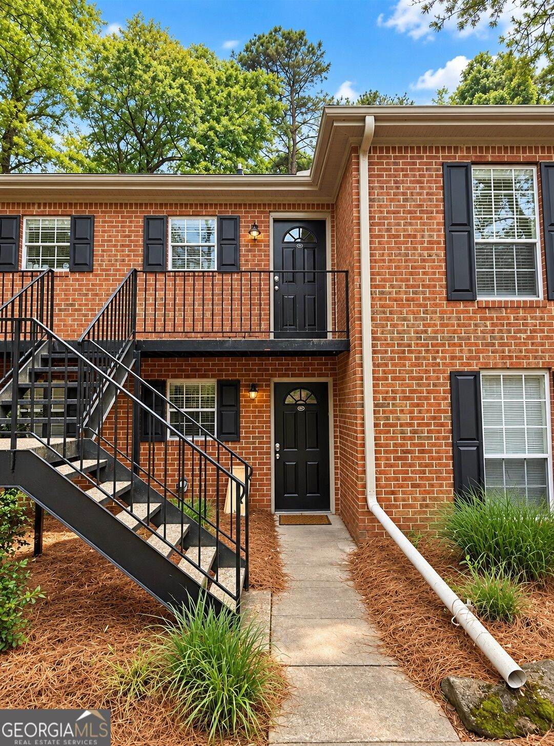 1055 Baxter Street - Photo 1