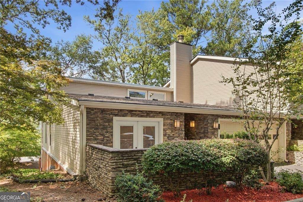 64 Basswood Circle - Photo 1