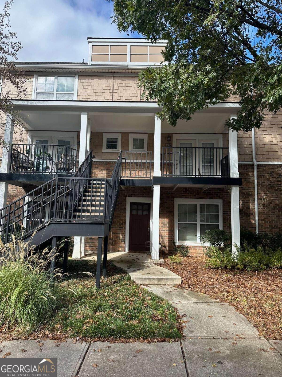 1035 Barnett Shoals Road - Photo 1
