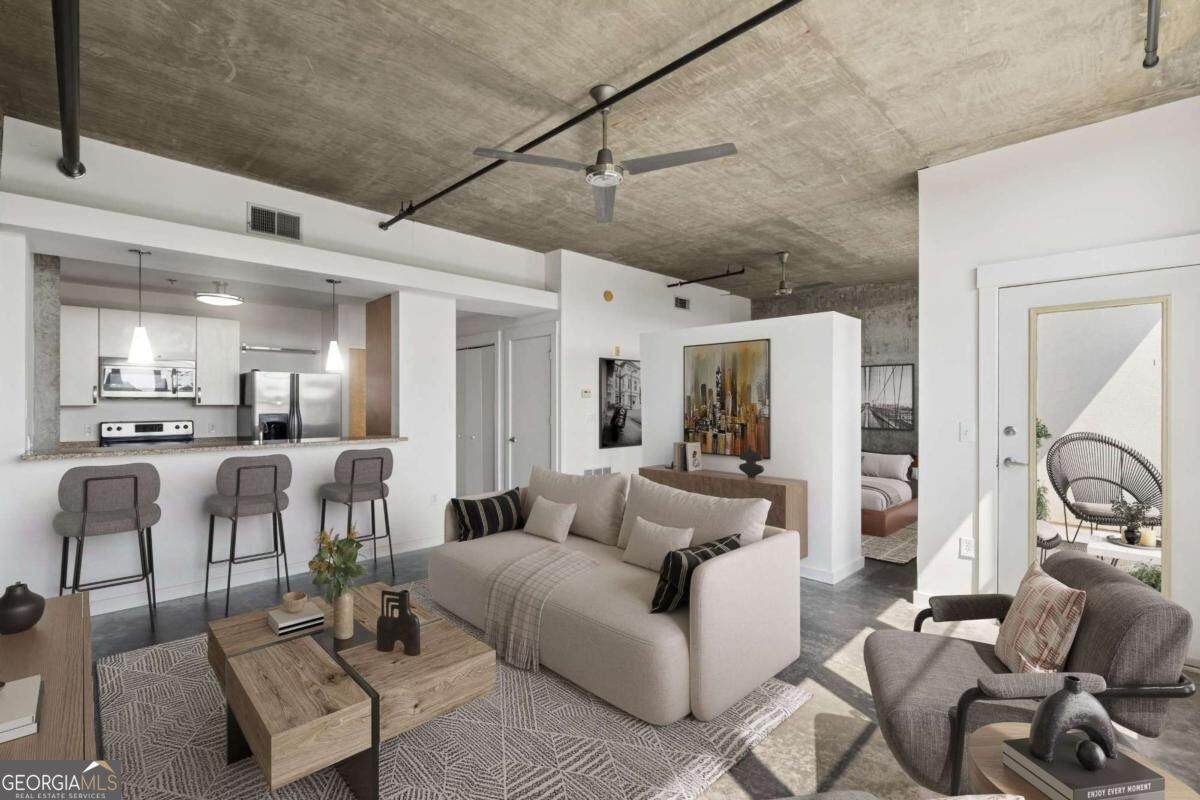 245 Highland Avenue - Photo 1