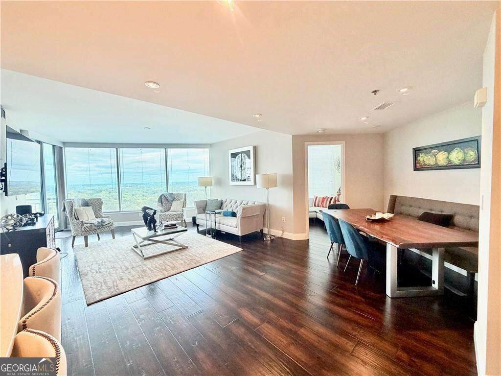 3338 Peachtree Road - Photo 1