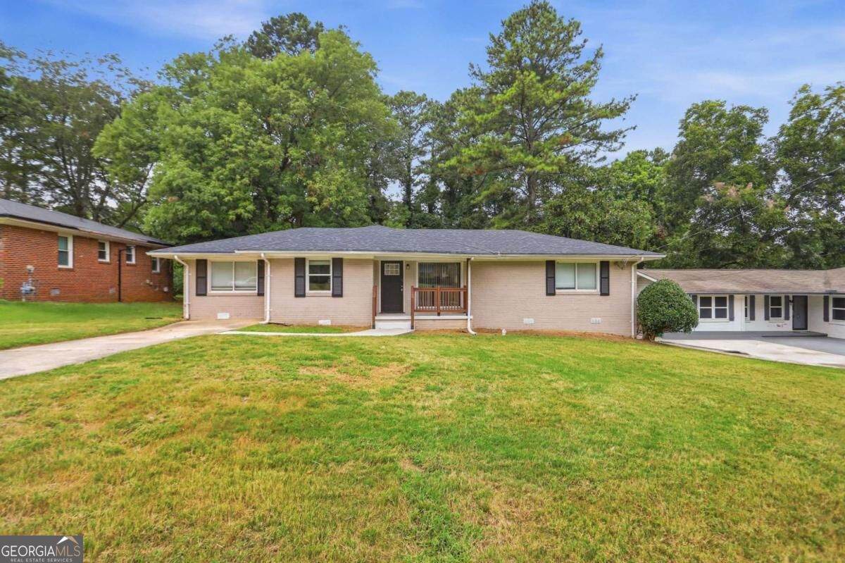2434 Shamrock Drive - Photo 1