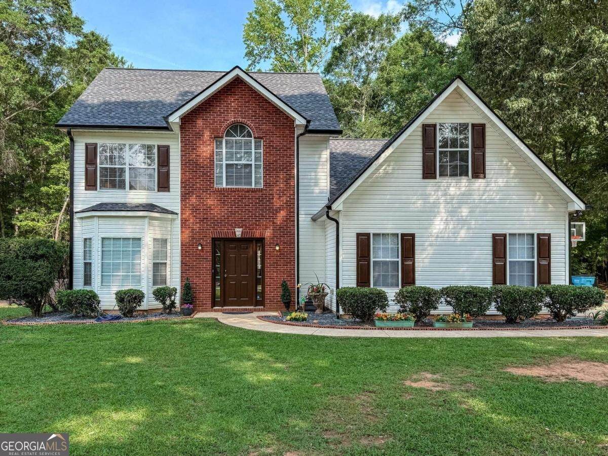 105 Avalon Drive - Photo 1