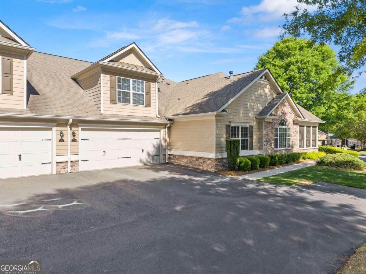 1320 Oak Meadows Lane - Photo 1