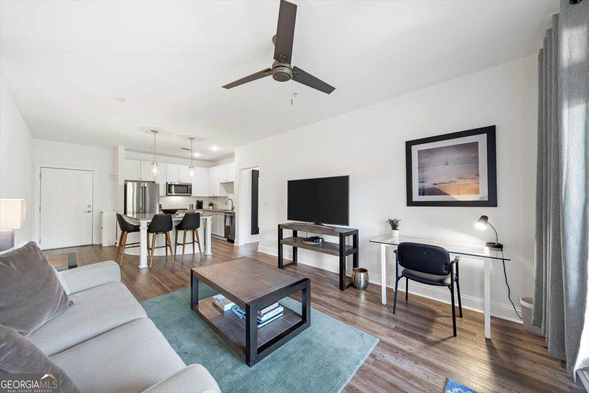 840 United Avenue - Photo 1