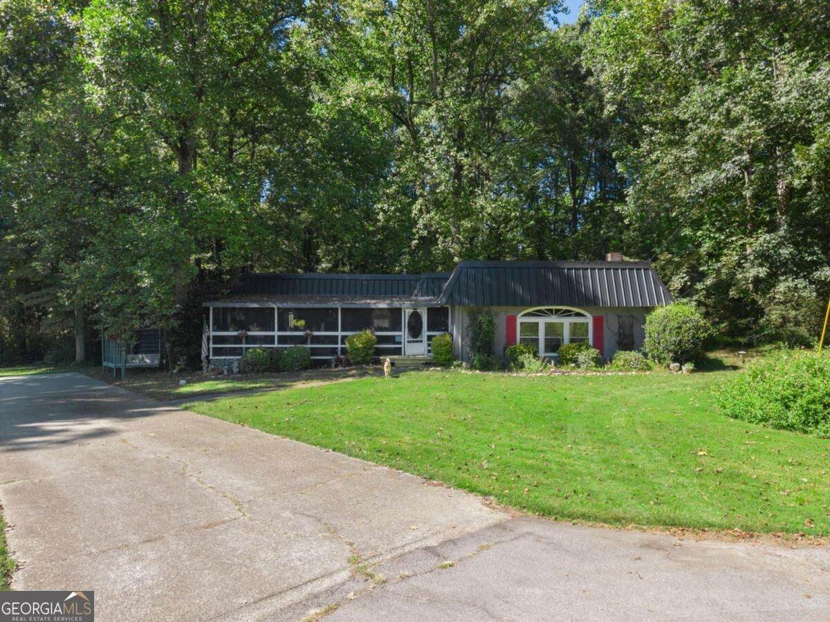4343 Hamill Court - Photo 1