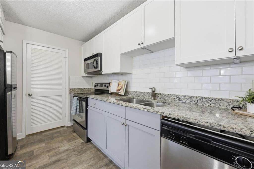 2657 Lenox Road - Photo 1