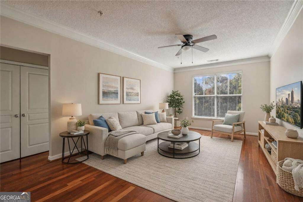 10 Perimeter Summit Boulevard - Photo 1
