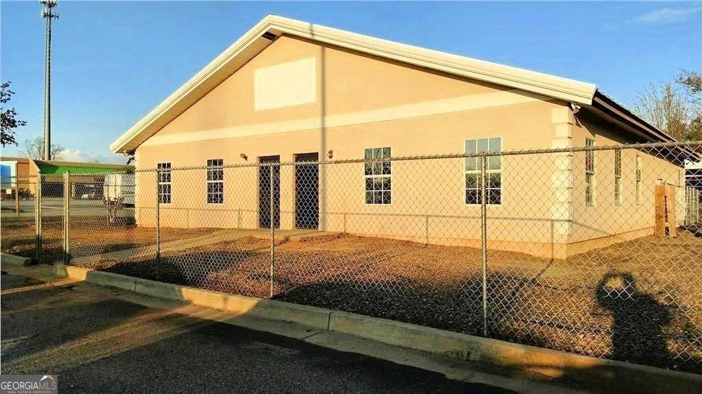 3180 Atlanta Highway - Photo 1