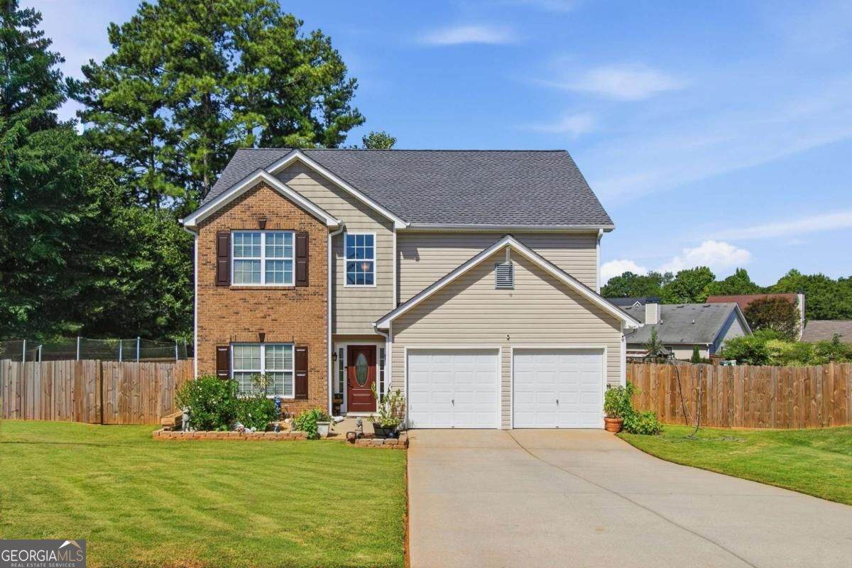 412 Oak Leaf Trail - Photo 1