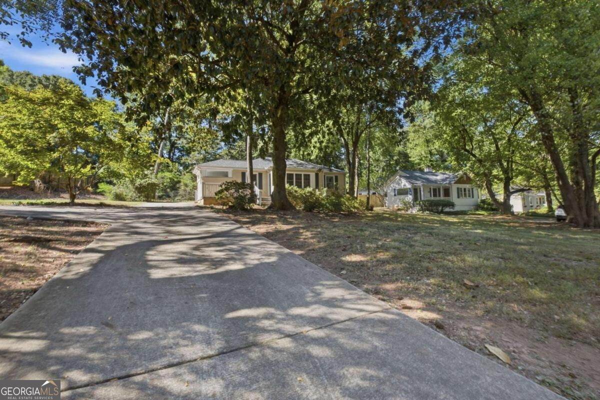 969 Columbia Drive - Photo 1