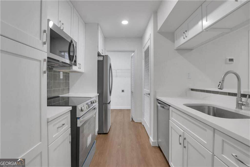 122 Tuxworth Circle - Photo 1