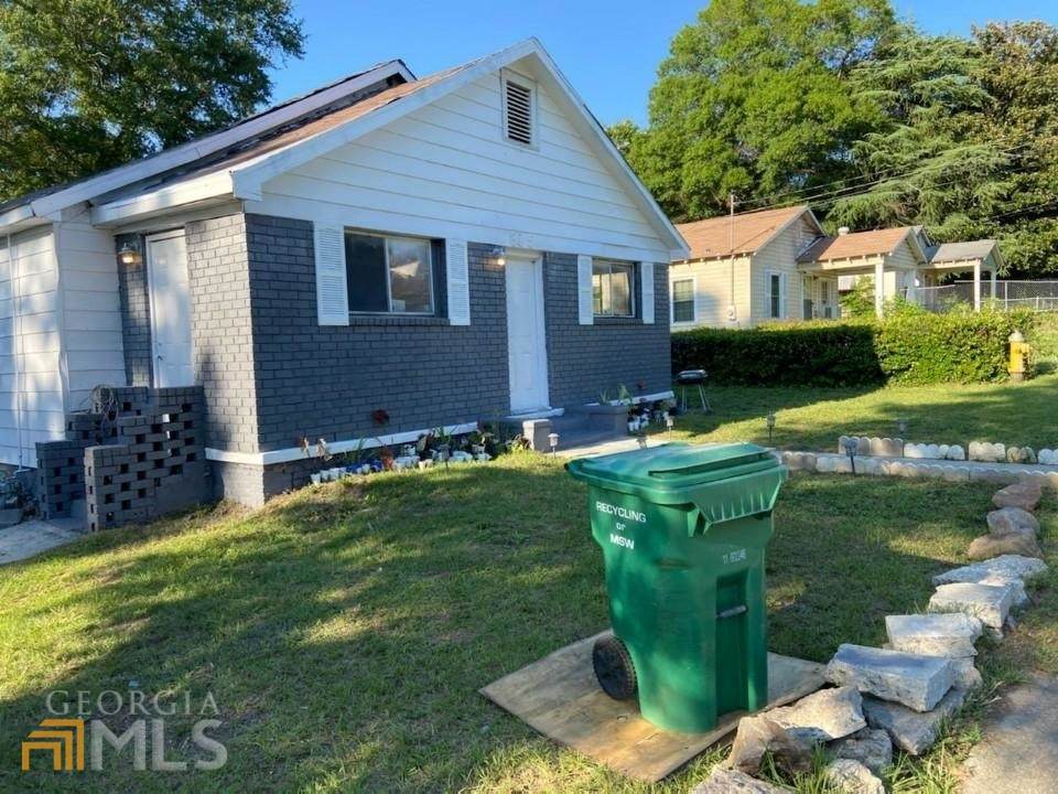 815 Newberg Avenue - Photo 1