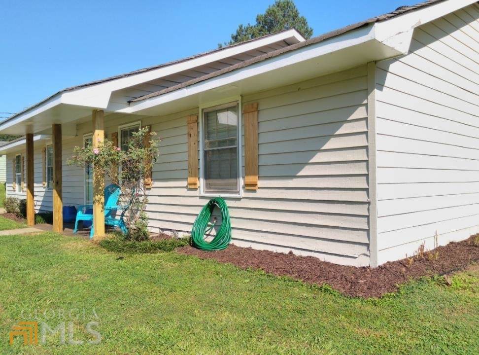 120 Meadowview Terrace - Photo 1