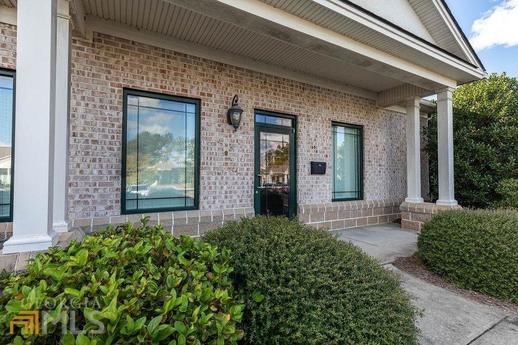 613 Towne Park West - Photo 1