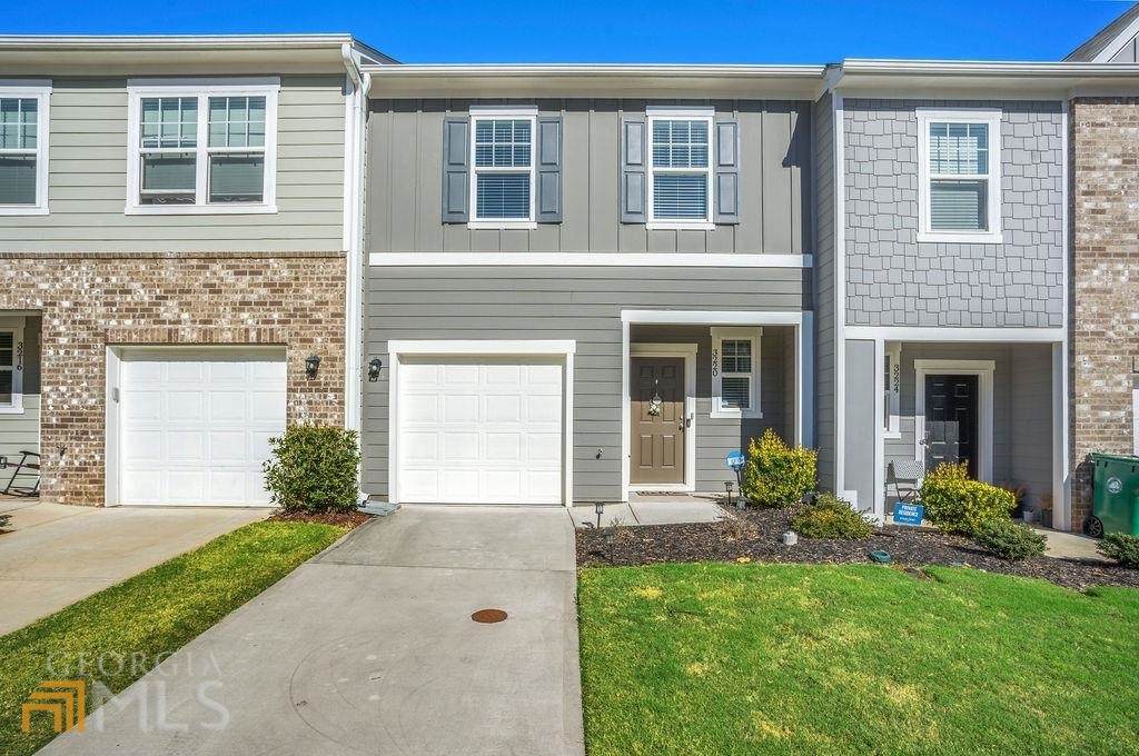 3220 Tarian Way - Photo 1