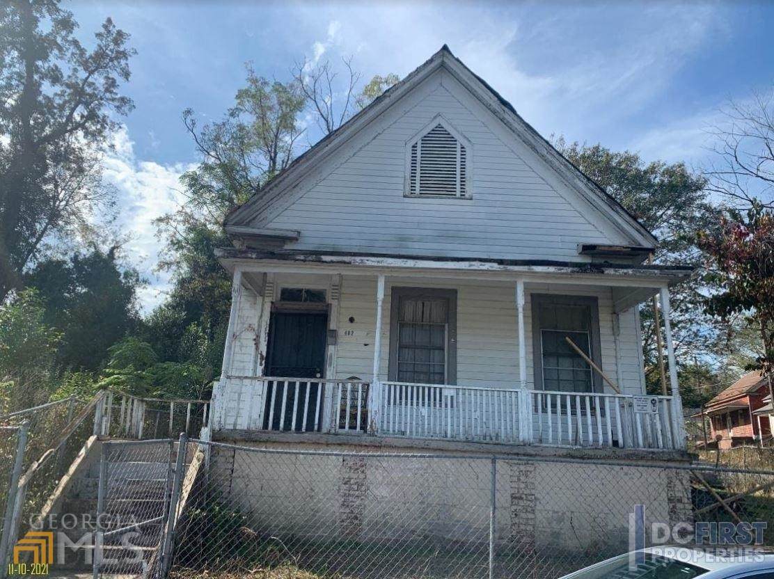 482 Giles Street - Photo 1