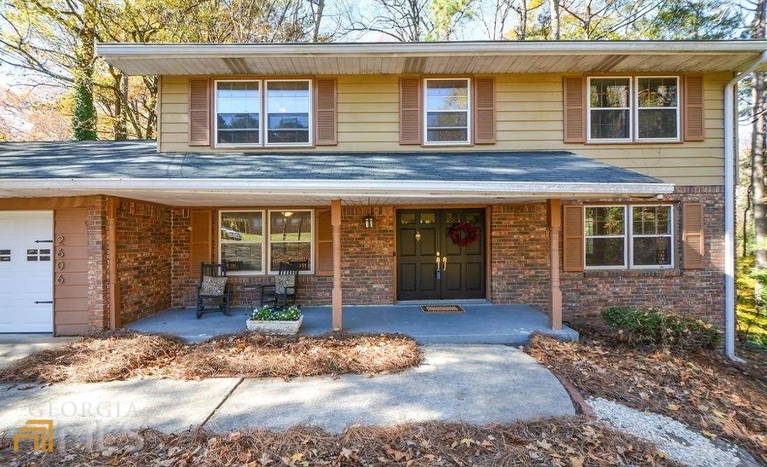2606 Gleneagles Drive - Photo 1