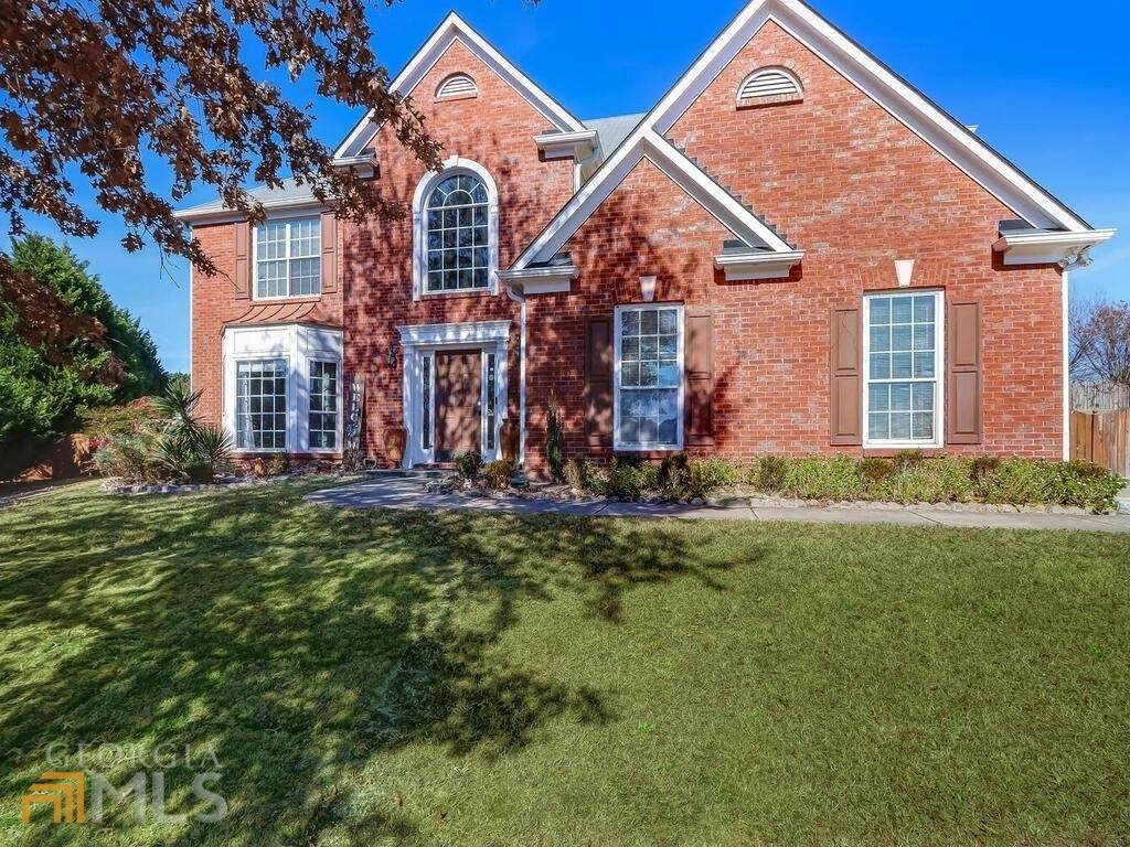 565 Maeve Ln. - Photo 1