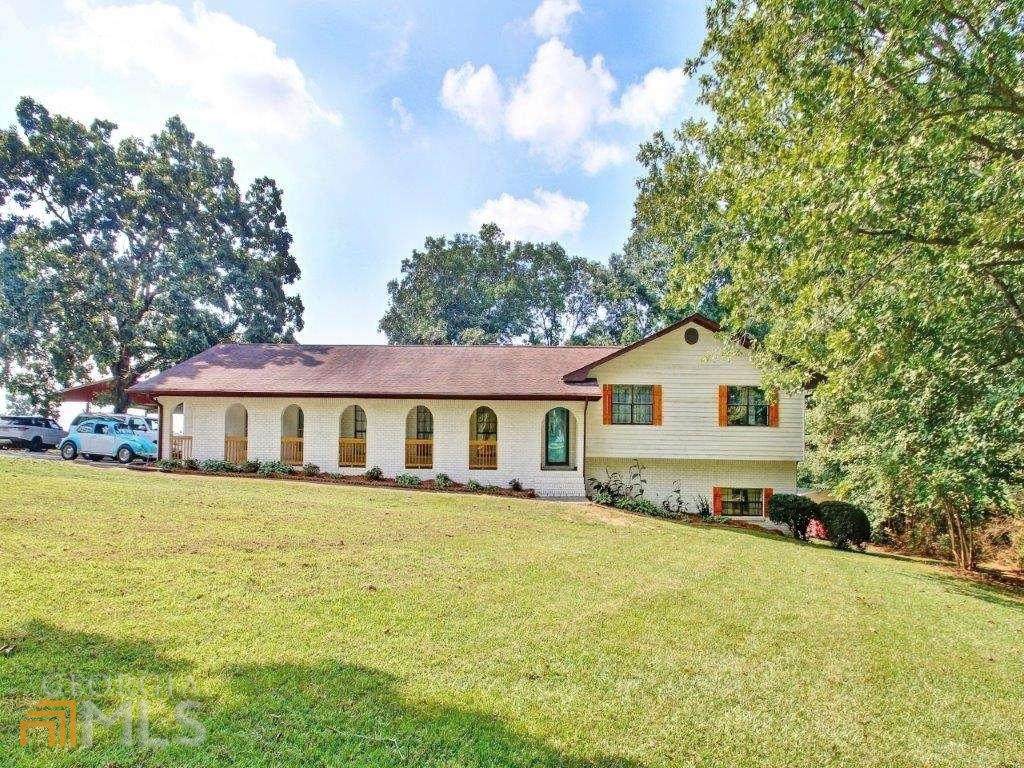 827 Wesley Chapel Road - Photo 1