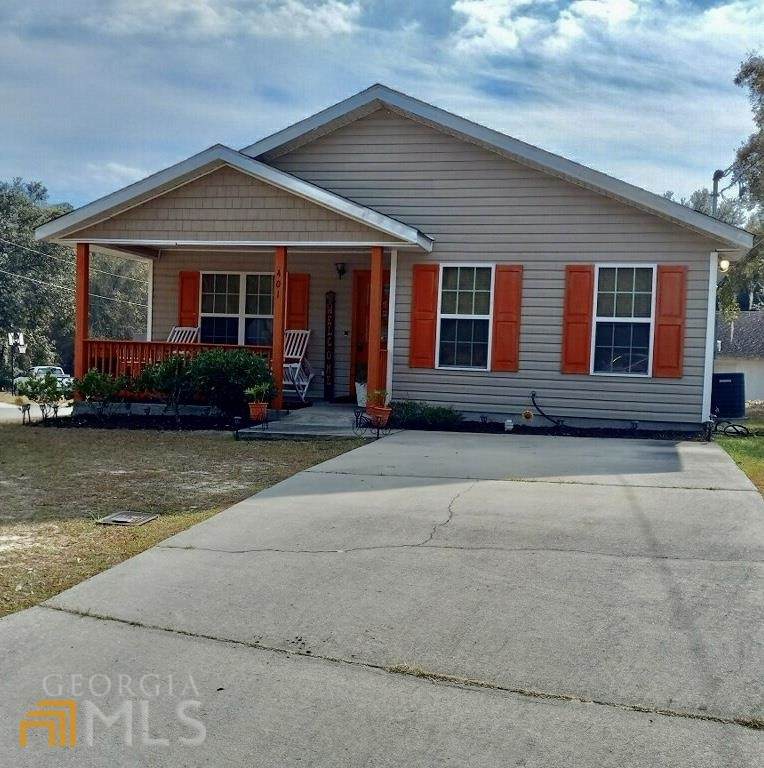 401 Colonial Way - Photo 1