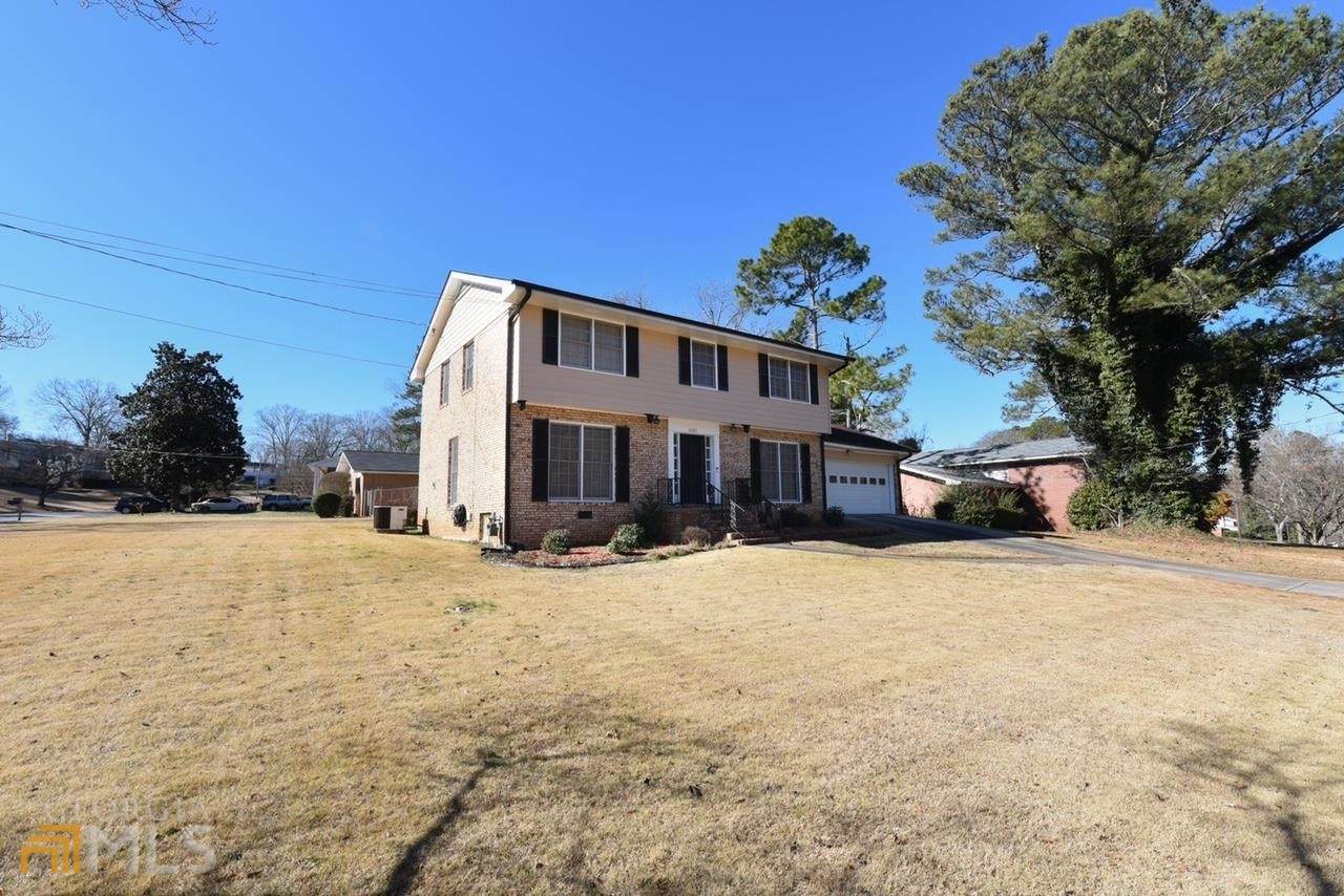 2221 Rollingview Drive - Photo 1