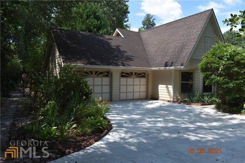 4922 Tilly Mill Road - Photo 1
