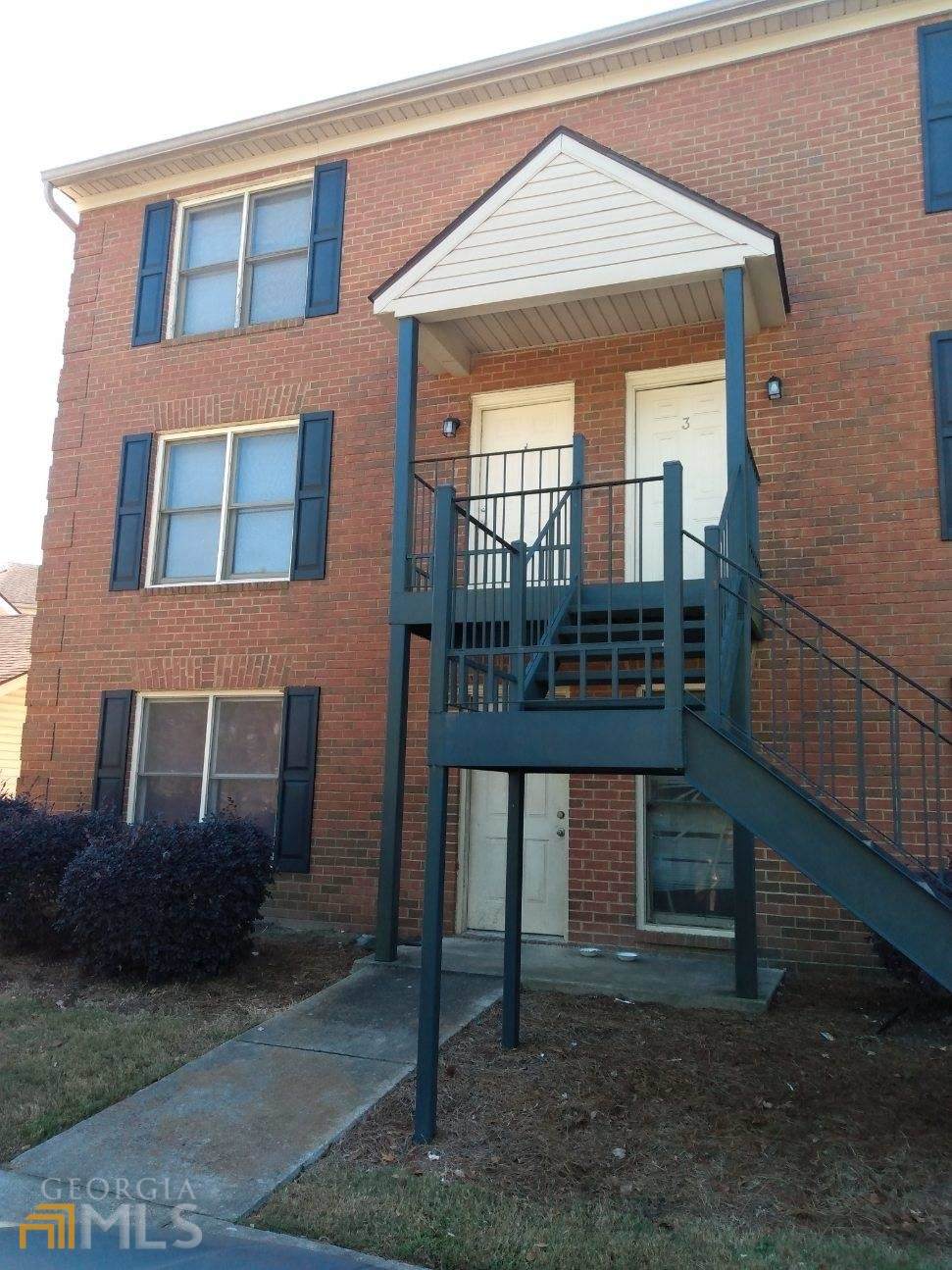 1822 Chandler Road - Photo 1