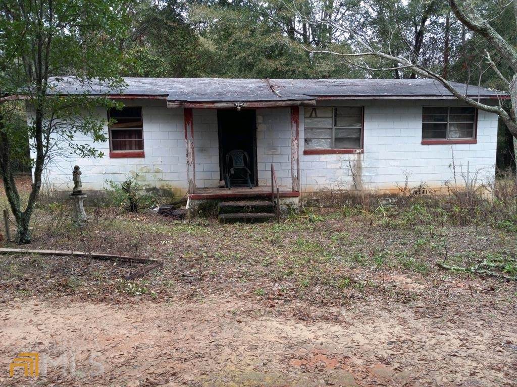 204 Roberson Ln - Photo 1