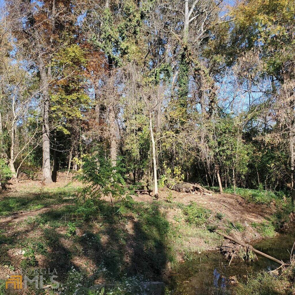 2302 1st Ave Ne - Photo 1