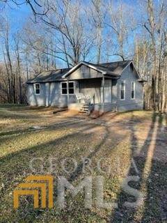 111 Lambert - Photo 1