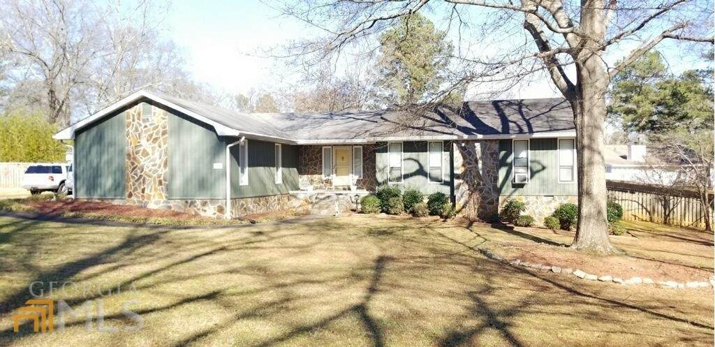 114 Comly Rich Dr - Photo 1