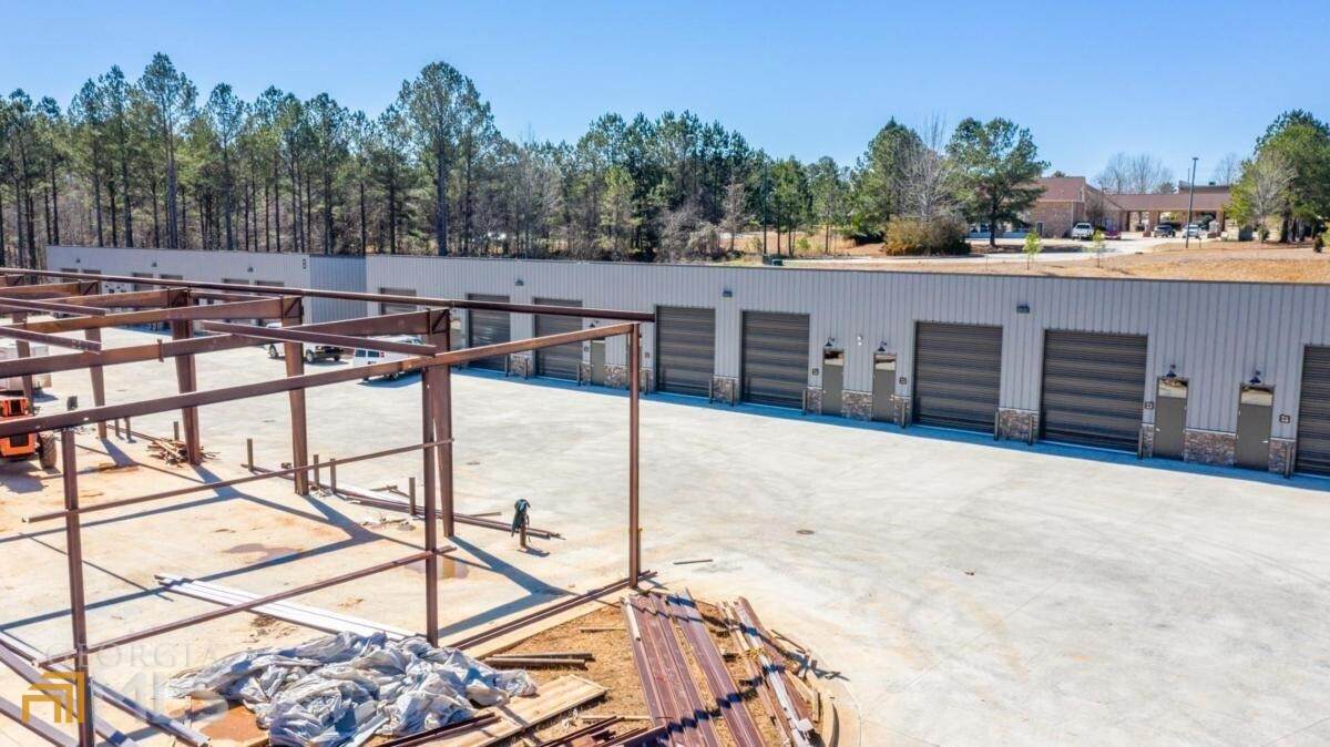 1040 Park Court - Photo 1