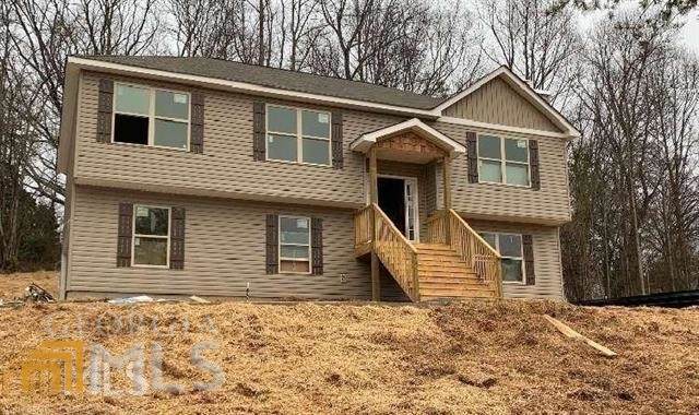 718 Signature Drive - Photo 1