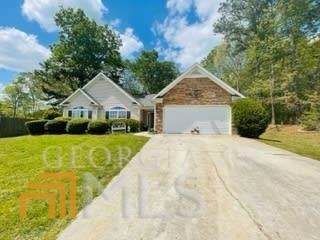 273 Hampton Oaks Circle - Photo 1
