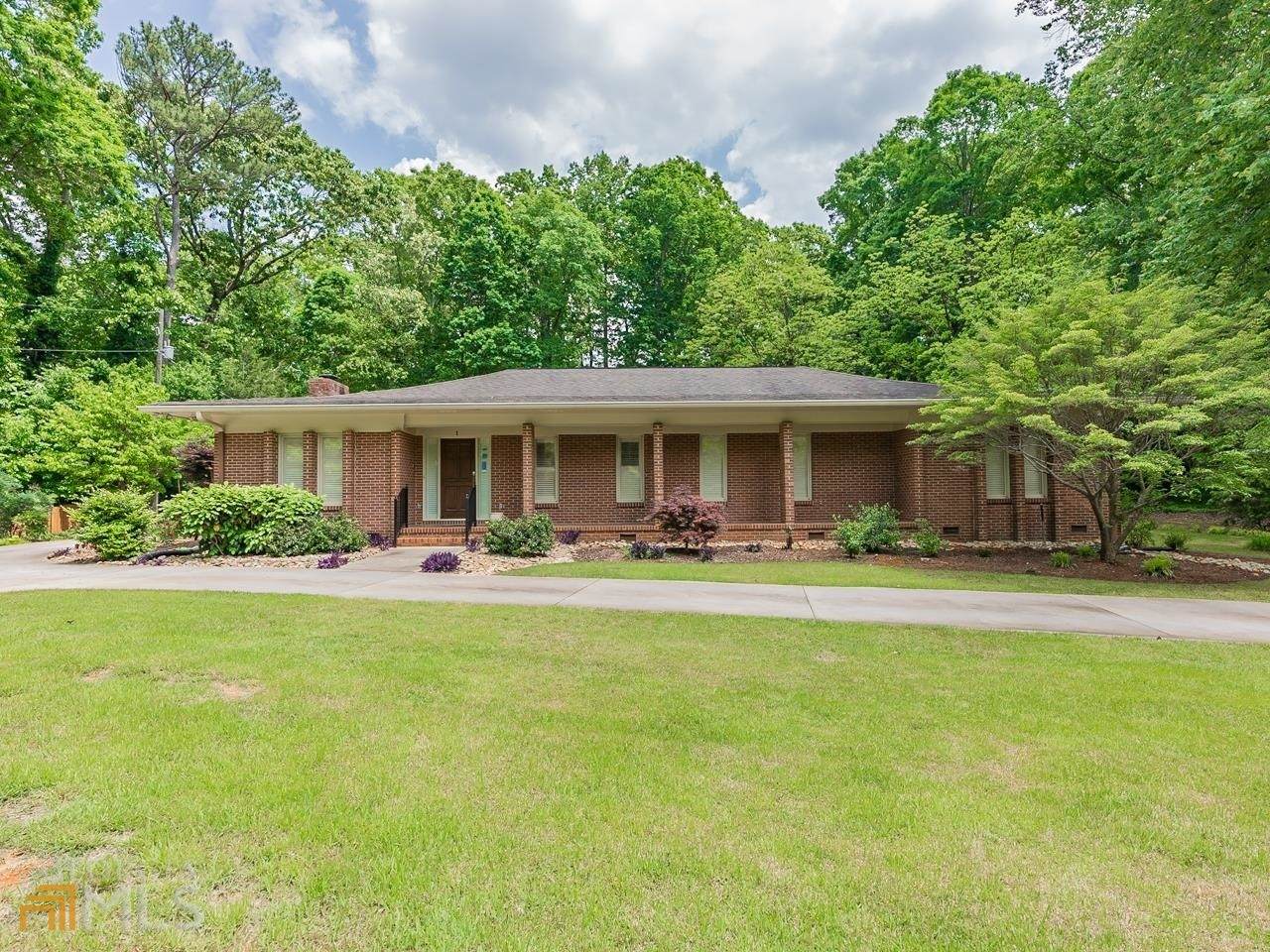 2137 Deer Ridge - Photo 1