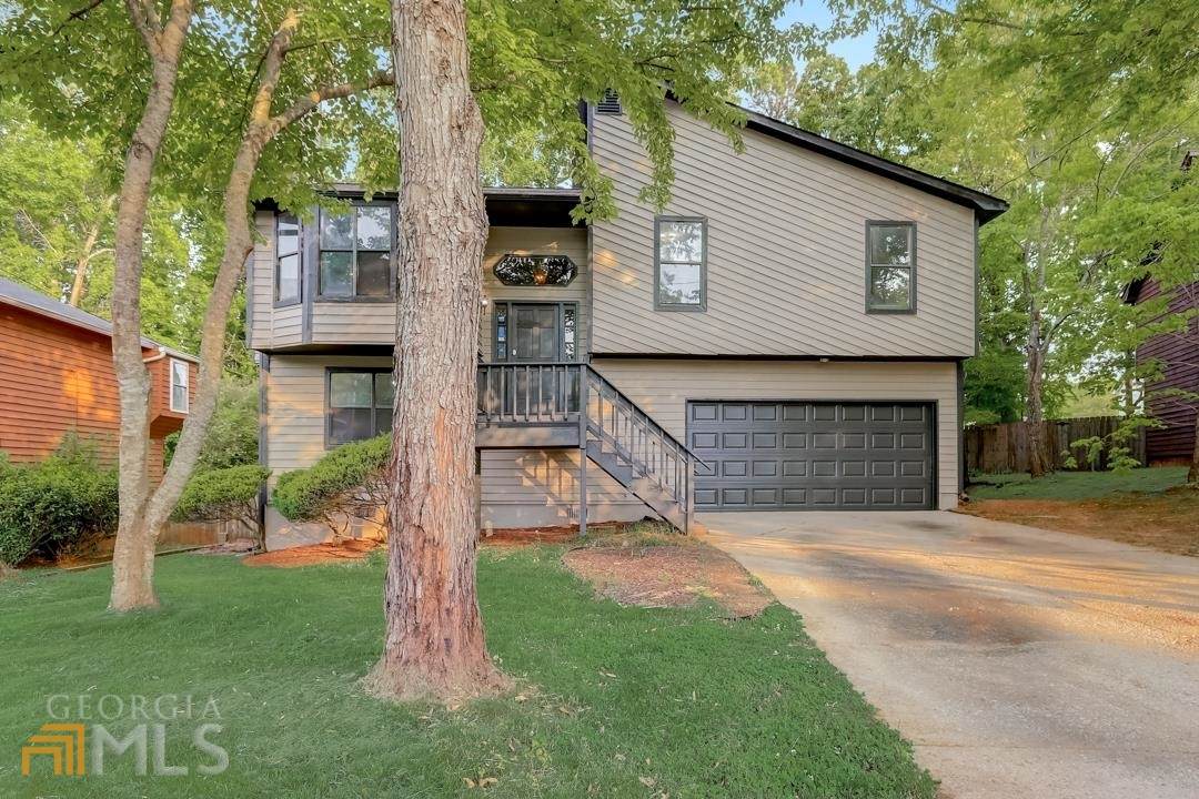 768 Windsor Circle - Photo 1