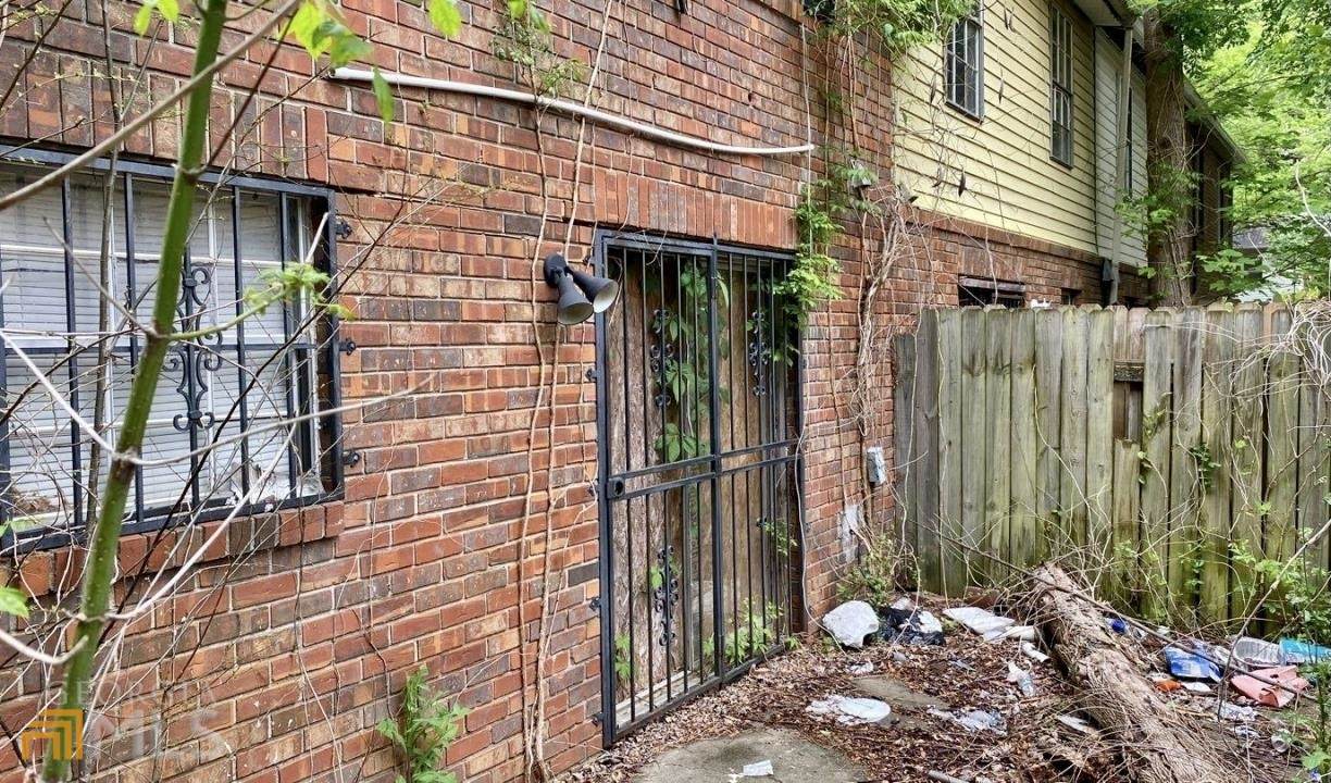 1823 Whitehall Forest Court - Photo 1